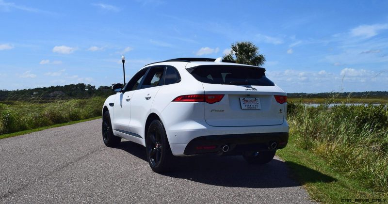 2017 Jaguar F-Pace S - White Exterior  43