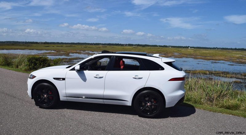 2017 Jaguar F-Pace S - White Exterior  45