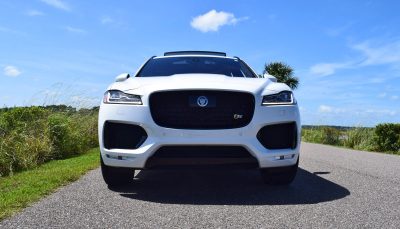 2017 Jaguar F-Pace S - White Exterior  60