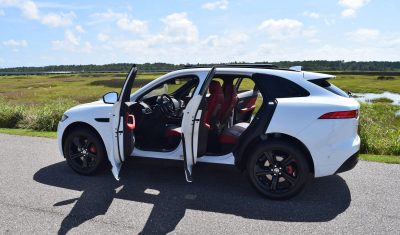 2017 Jaguar F-Pace S - White Exterior  90