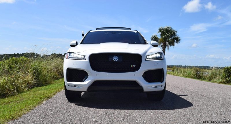 2017 Jaguar F-Pace S - White Exterior  99