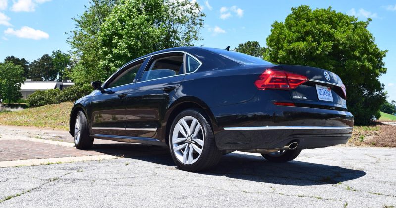 2016 VW Passat SEL 19