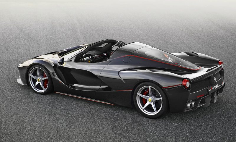 2017-laferrari-aperta-4