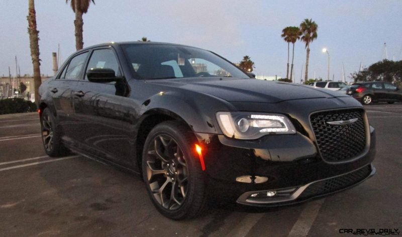 2016-chrysler-300s-5