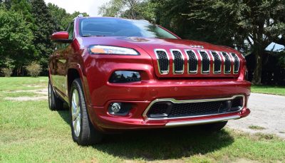 2016-jeep-cherokee-overland-4x4-32