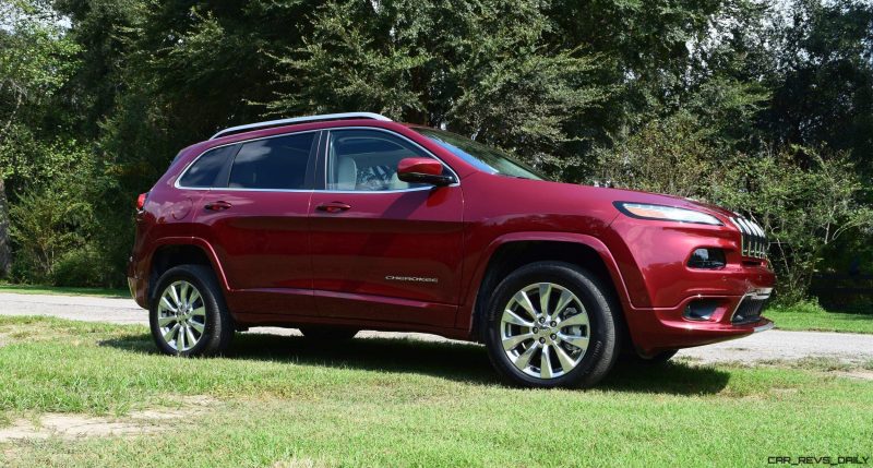 2016-jeep-cherokee-overland-4x4-35