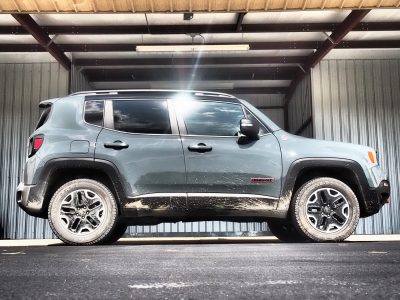 2016-jeep-renegade-trailhawk-review-21