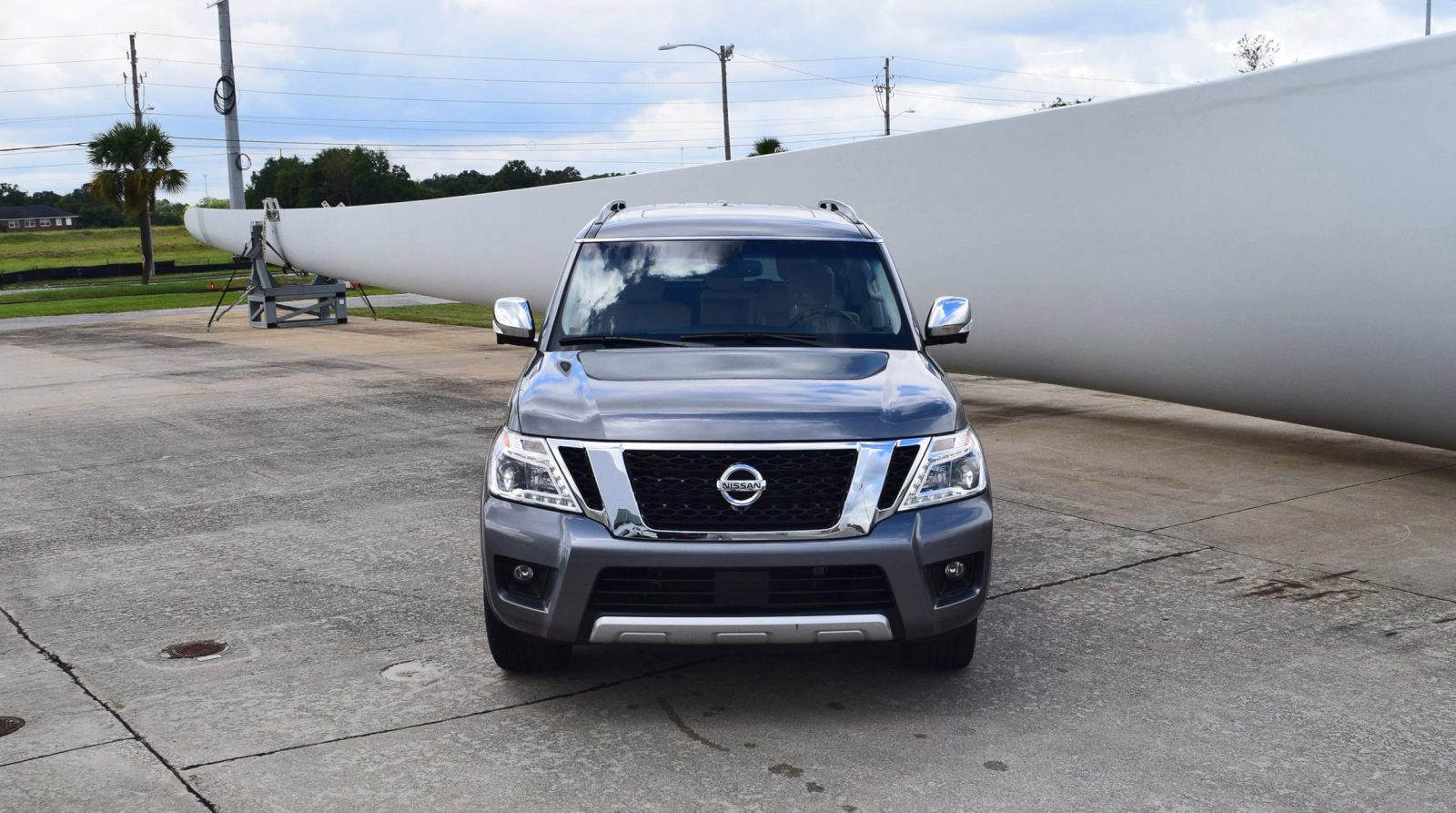 2017-nissan-armada-13