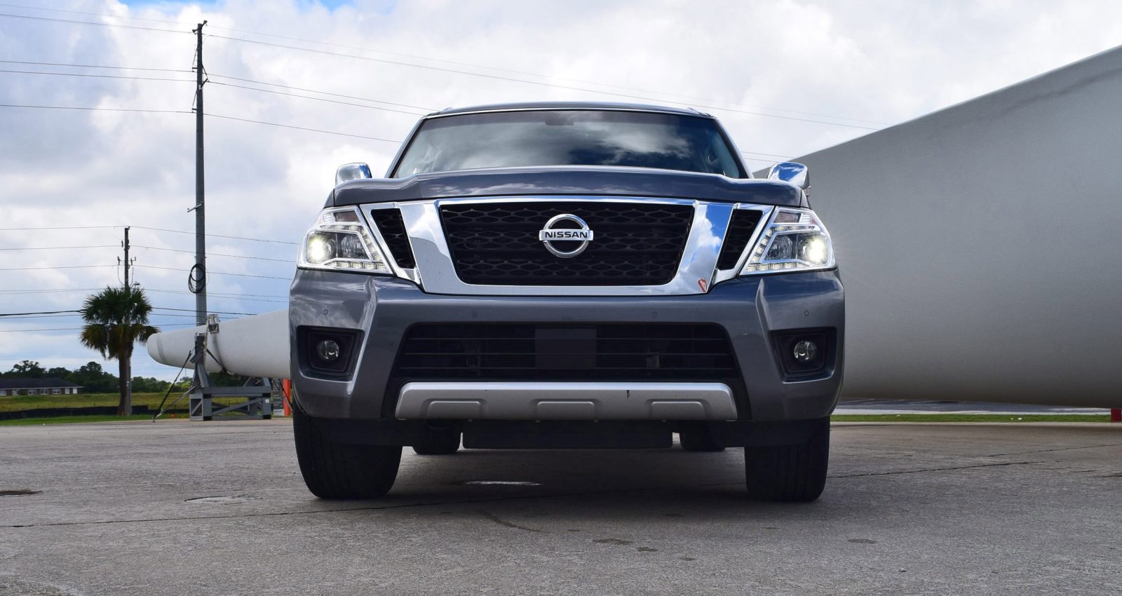 2017-nissan-armada-14