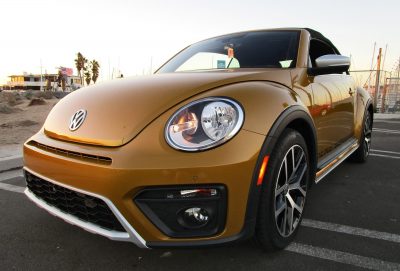 17 Vw Beetle Dune Cabriolet Road Test Review By Ben Lewis Car Shopping Car Revs Daily Com