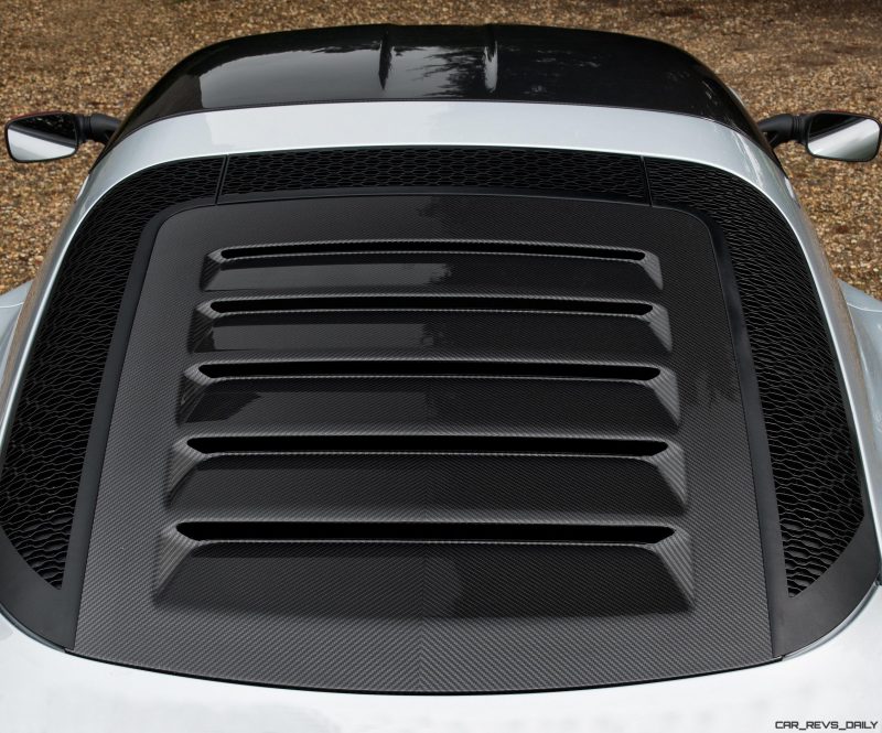 exige-sport-380-carbon-tailgate