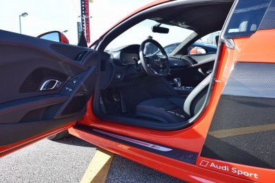 2017 Audi R8 V10 Dynamite Red 11