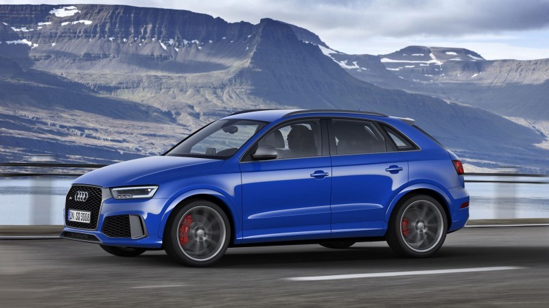 Audi RS Q3 performance