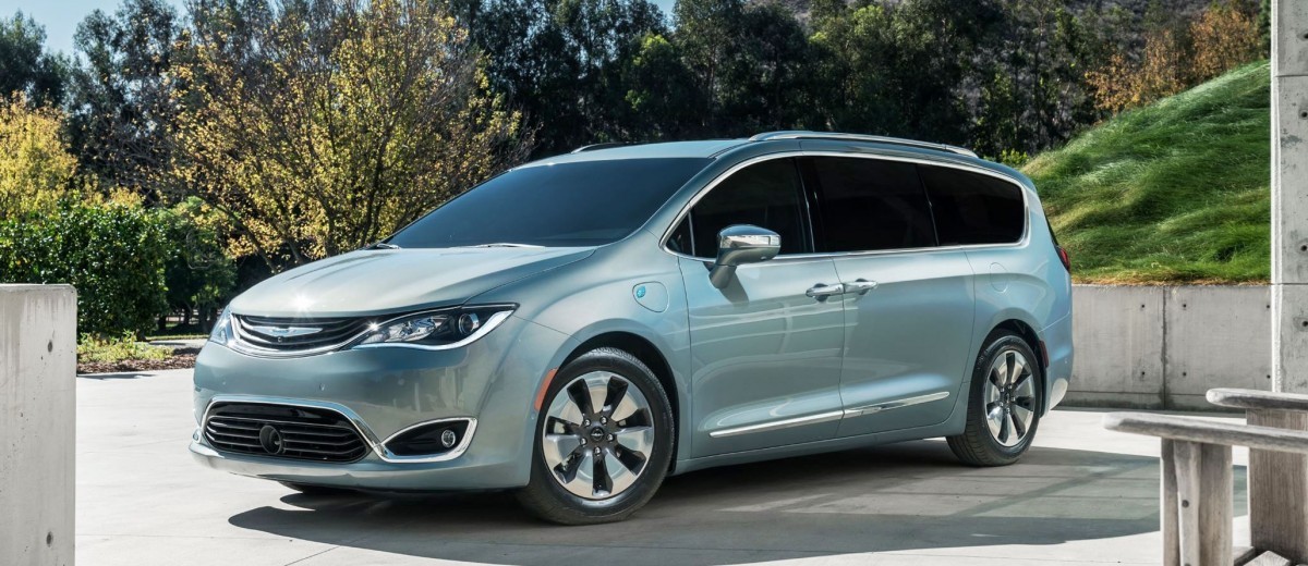 2017 Chrysler PACIFICA Is All-New Minivan - PHEV Hybrid, Luxury and ...