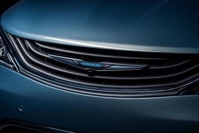 2017 Chrysler PACIFICA 37