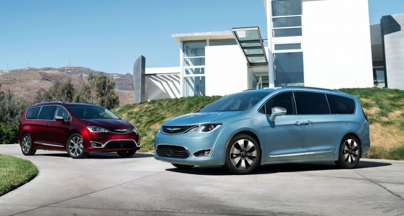 2017 Chrysler PACIFICA 46