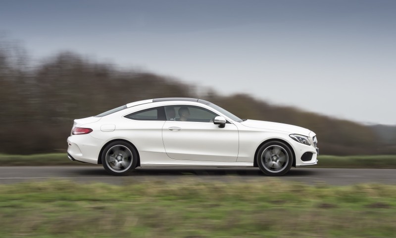 2017 Mercedes-Benz C-Class Coupe 33