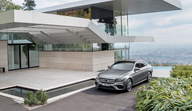 2017 Mercedes-Benz E-Class 12