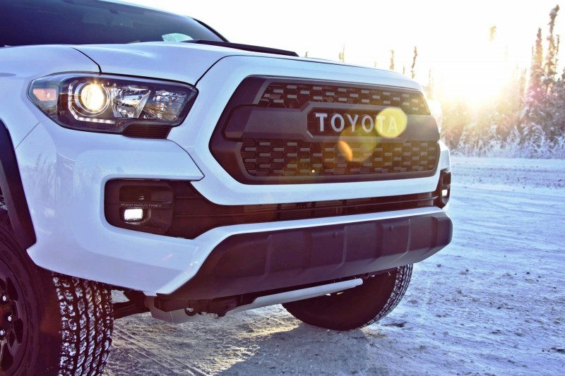 2017 Toyota Tacoma TRD Pro 39 copy