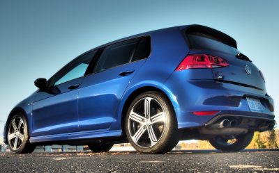 2016 VW Golf R Lapiz Blue by Lyndon Johnson 5