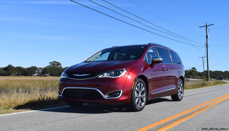 2017 Chrysler Pacifica 3