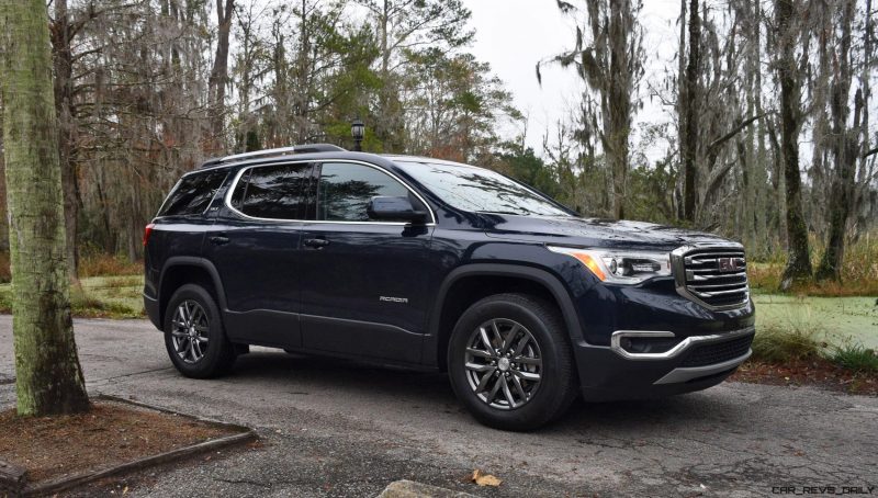 2017 GMC Acadia Exteior Photos 1