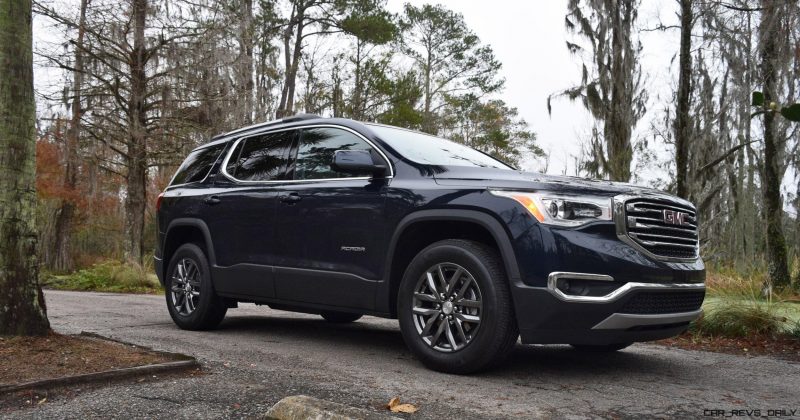 2017 GMC Acadia Exteior Photos 2