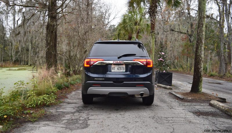 2017 GMC Acadia Exteior Photos 29