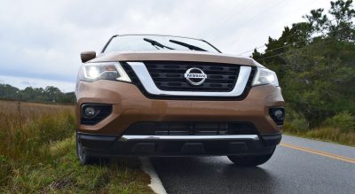 2017 Nissan Pathfinder Platinum 4WD 9