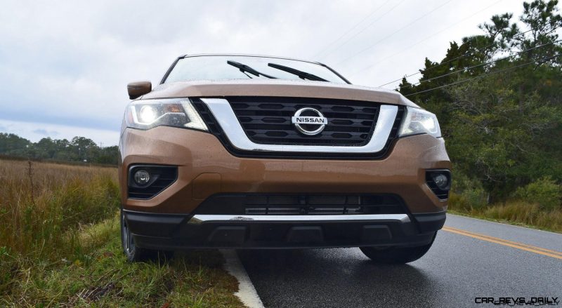 2017 Nissan Pathfinder Platinum 4WD 9