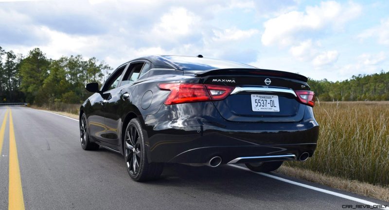 2017 Nissan Maxima SR Midnight Edition 44