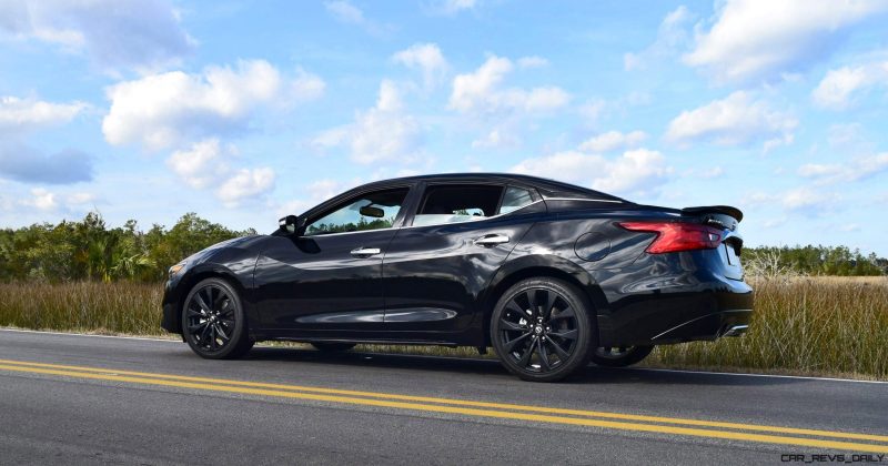 2017 Nissan Maxima SR Midnight Edition 45