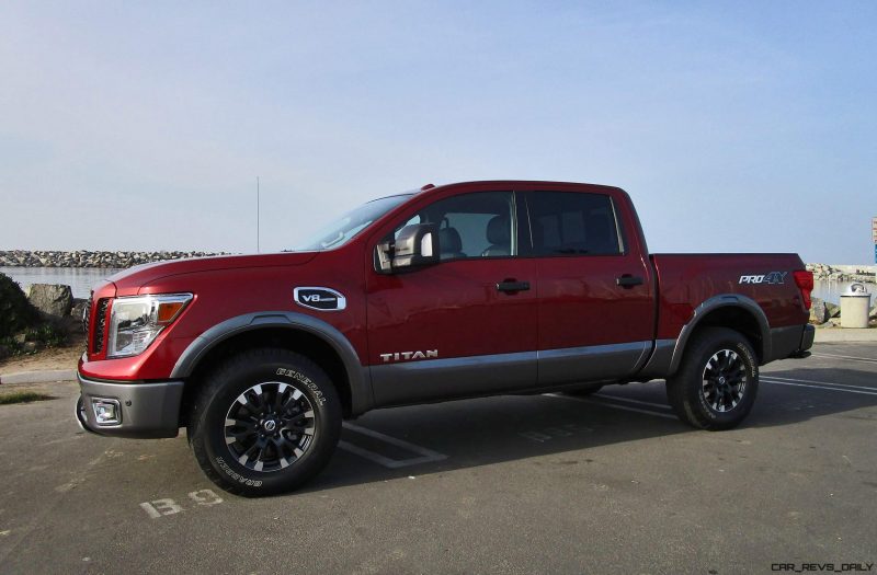 2017 Nissan TITAN Pro-4X V8 - Exterior Photos - By Ben Lewis 13