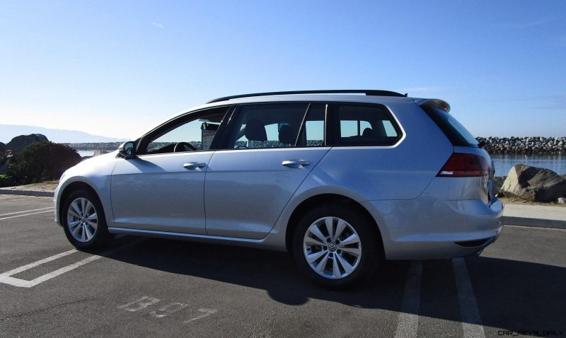 2017 VW Golf SportWagen S 4Motion 6