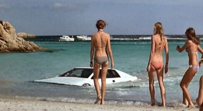 james-bond-lotus-esprit-submarine-for-sale-on-ebay-beach-featured-blog