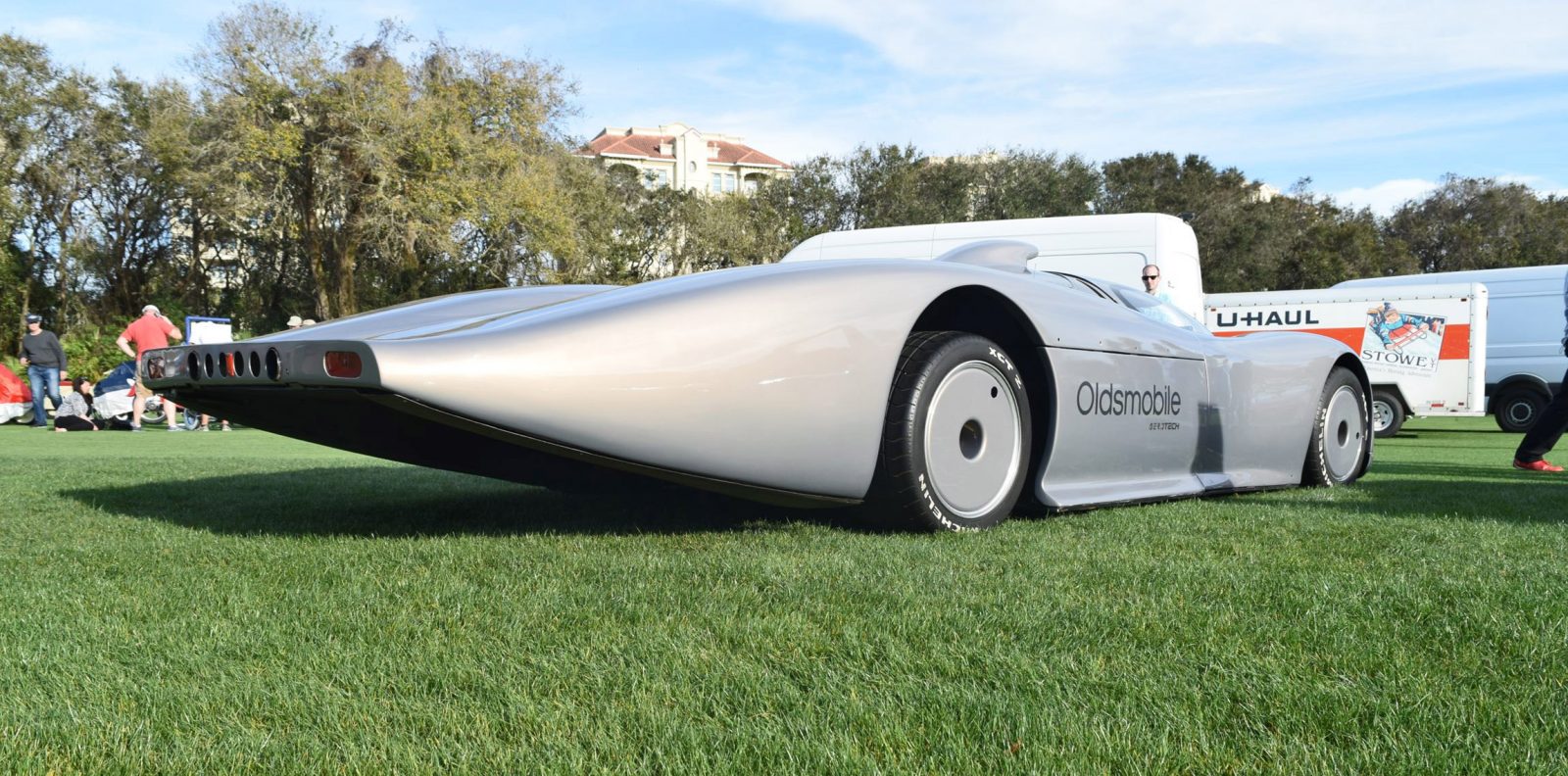 1987 Oldsmobile AeroTech 15