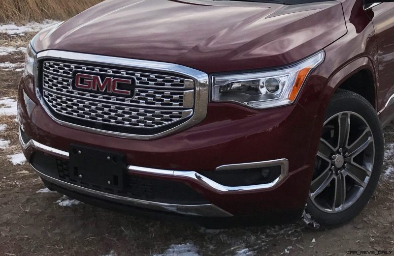 2017 GMC Acadia Denali 1