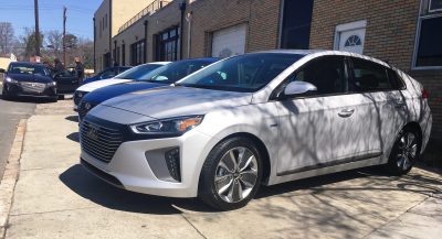 2017 Hyundai Ioniq Hybrid 57