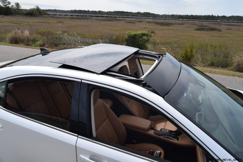 2017 Lexus ES350 Interior 2