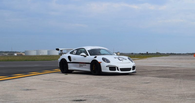 2017 Porsche 911 GT3RS 22