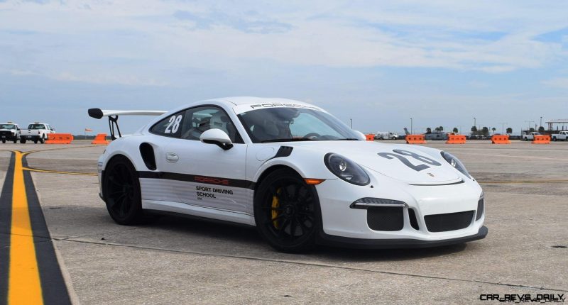 2017 Porsche 911 GT3RS 6