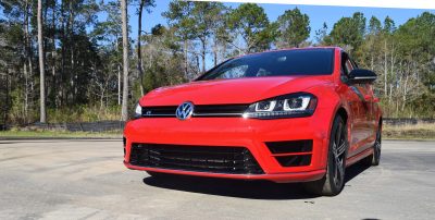 2017 VW Golf R Review 23