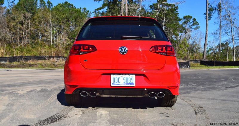 2017 VW Golf R Review 38