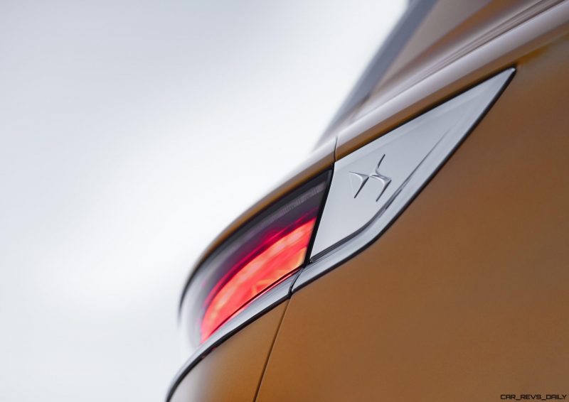 20170228 DS 7 CROSSBACK - rear light close-up