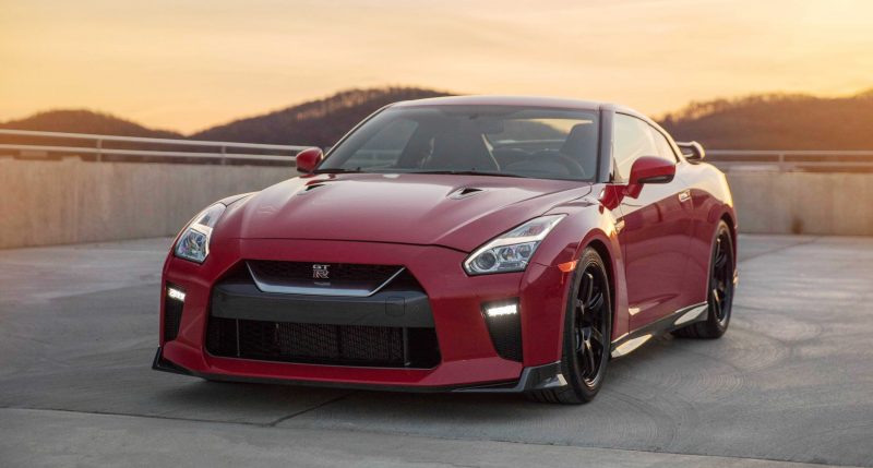 2017_Nissan_GT_R_Track_Edition_08