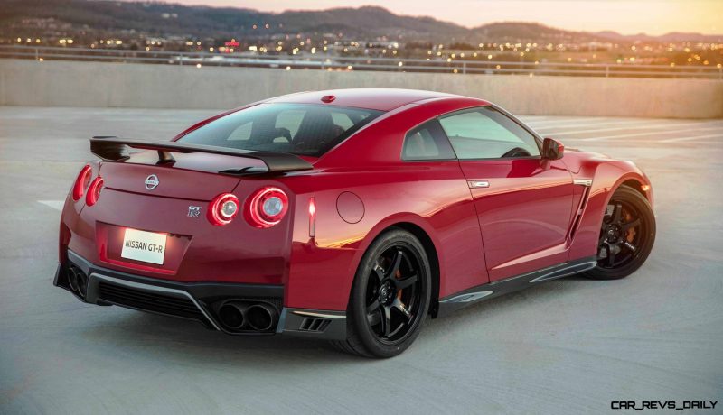 2017_Nissan_GT_R_Track_Edition_16