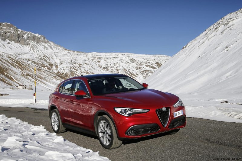 2018 Alfa Romeo STELVIO54