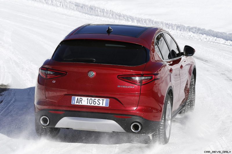 2018 Alfa Romeo STELVIO59