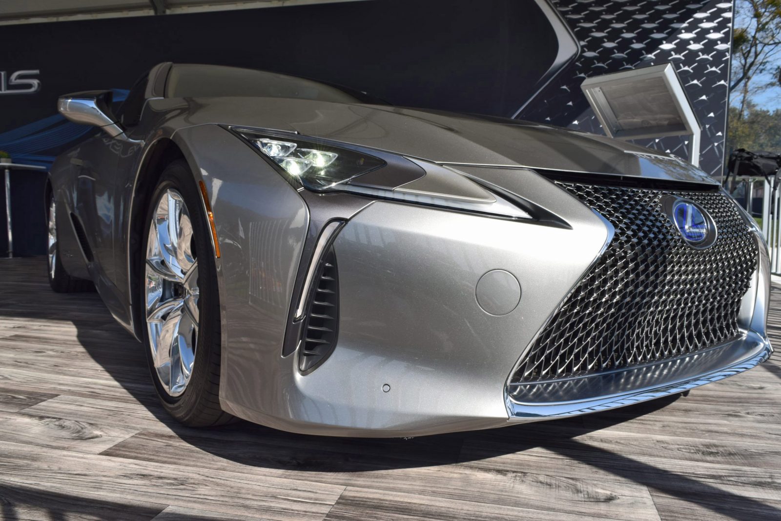 2018 Lexus LC500h Exterior Amelia 13