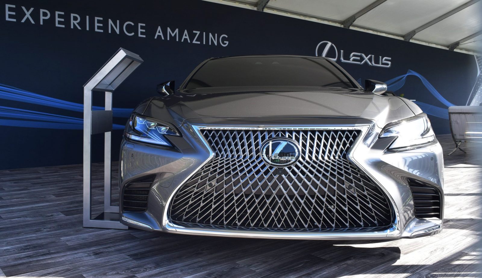 2018 Lexus LS500 1